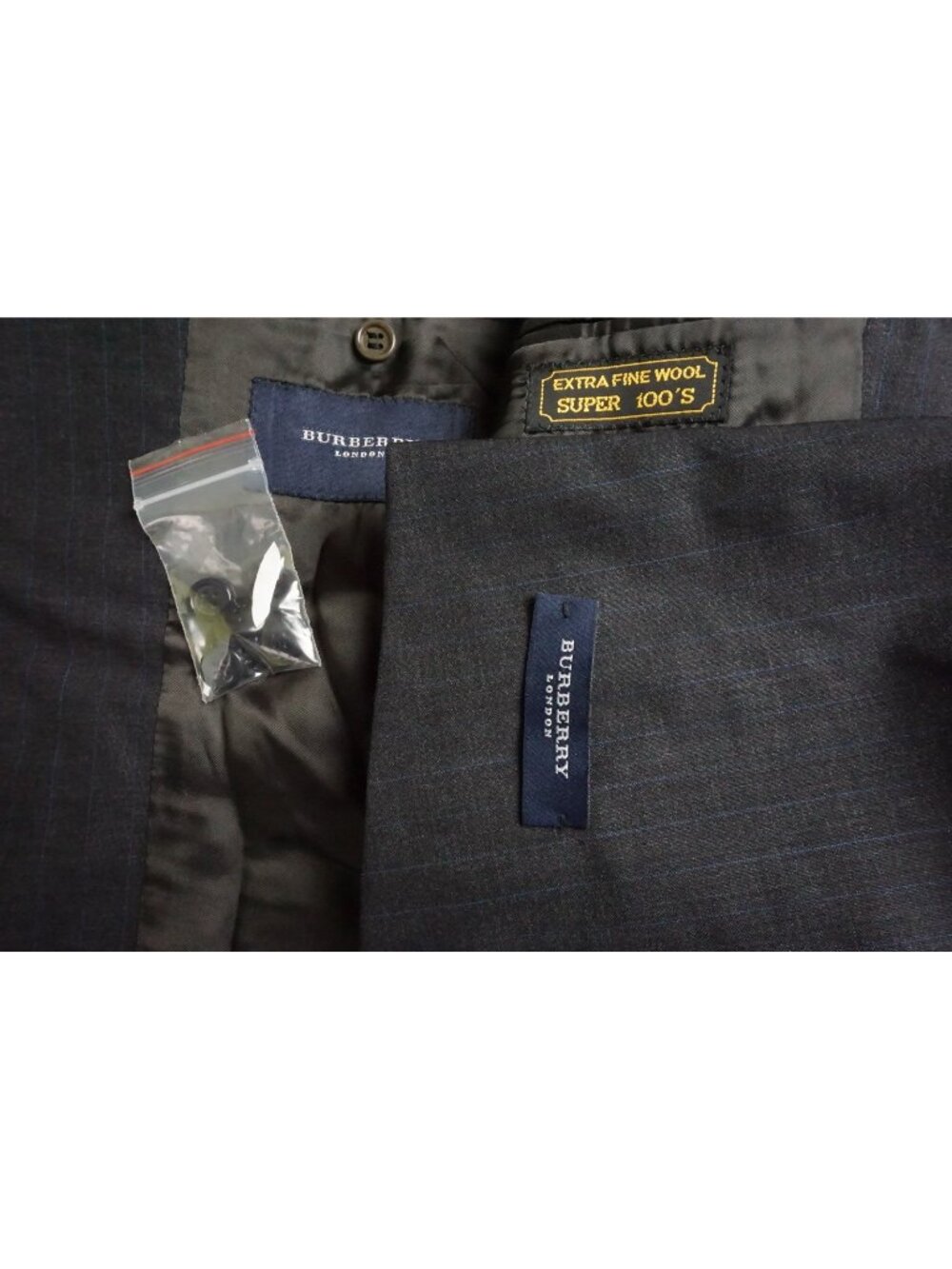 Burberry London Dark Gray Blue Striped Wool 2 Pc Suit Jacket Pant 38R BRAND NEW